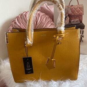 Sizzle Girl Fall Purse (Brand New)